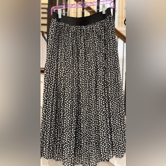 Rachel Zoe Dresses & Skirts - Rachel Zoe Black and White Maxi Skirt